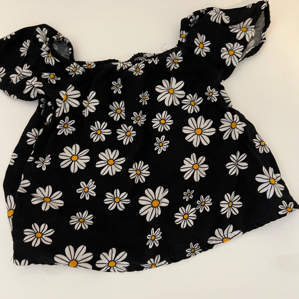 ✨SALE MUST GO✨ EUC 12 month kohls jumping beans floral flowy blouse